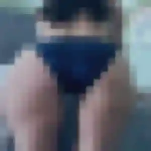 Anne-Sophie, 37 ans, dispo pour rencontre cougar à Saint-Germain-en-Laye
