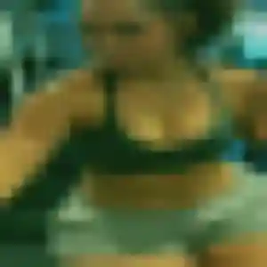 Augustine (21 ans) à Saint-Michel cherche un rencontre cougar ce soir