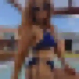 Salome, femme de 29 ans propose rencontre cougar à Saint-Ouen-sur-Seine