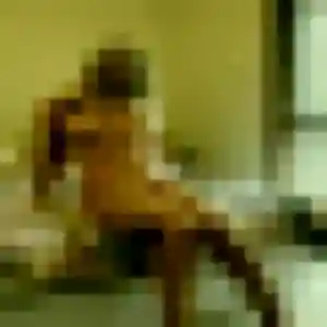 Kim, 23 ans, disponible à Saint-Pair-sur-Mer pour une rencontre coquine