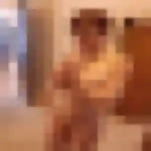 Hilary, 27 ans, en ligne à Saint-Pierre-du-Mont pour une rencontre coquine
