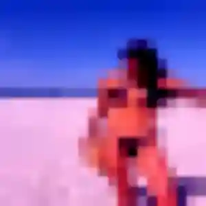 Leontine, 22 ans, connectée à Saint-Thibault-des-Vignes pour une rencontre coquine