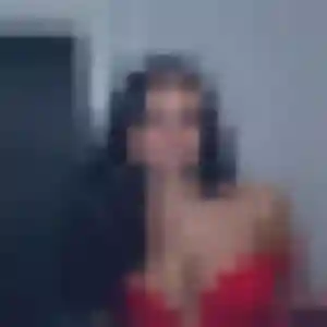 Tessa (41 ans) à Saint-Yrieix-la-Perche cherche un rencontre cougar ce soir