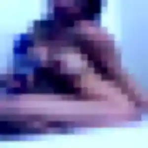 Photo de Benedicte à Sainte-Hélène (23 ans) - rencontre cougar discret