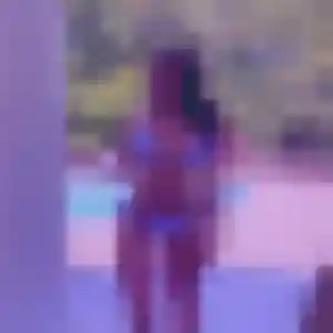 rencontre cougar à Serres-Castet : photo de Louna, 20 ans - inscription gratuite