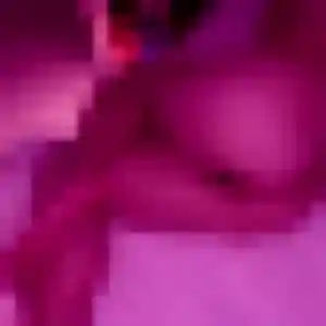 Photo de Raphaelle à Vair-sur-Loire (43 ans) - rencontre cougar gratuit
