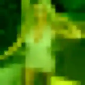 Photo de Perrine à Val-de-Reuil (39 ans) - rencontre cougar discret