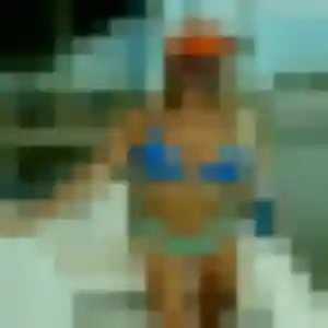 Ilona, femme de 20 ans cherche rencontre cougar à Villeneuve-la-Garenne