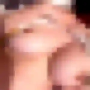 Isabella, femme de 40 ans cherche rencontre cougar à Villennes-sur-Seine