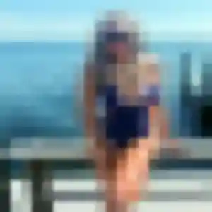Sexy Nathalie, 21 ans à Voisins-le-Bretonneux - découvrir son profil
