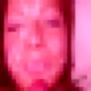 Zara de Yffiniac, 35 ans - rencontre cougar sans prise de tête